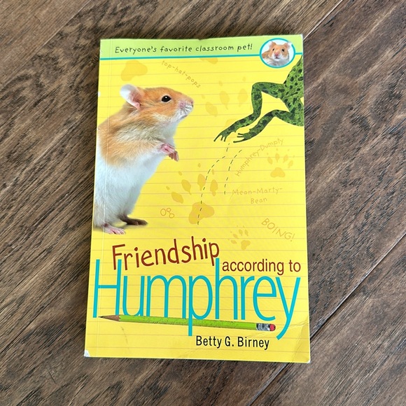 Set of 8 Humphrey Books - Picture 12 of 15